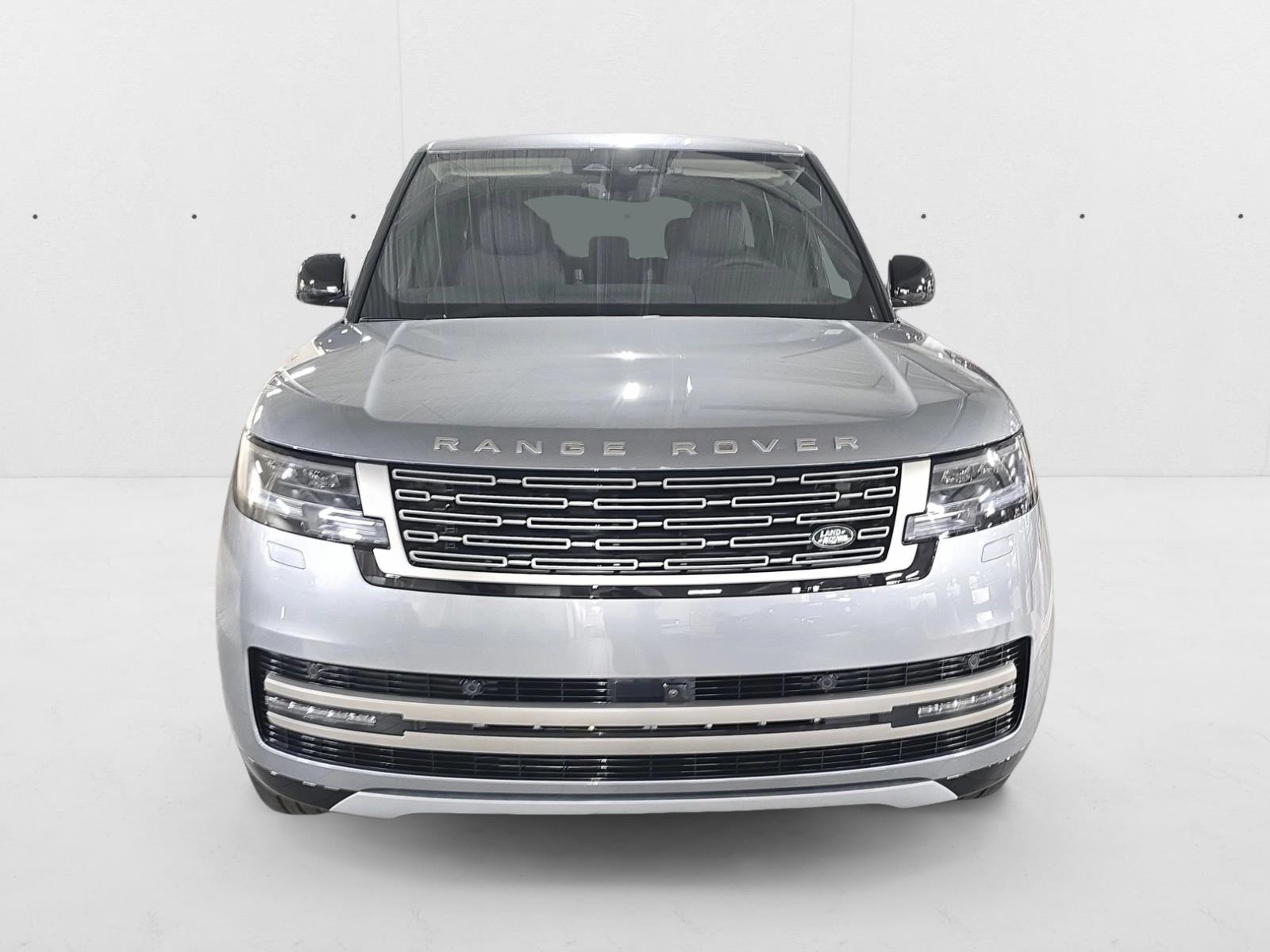 2025 Land Rover Range Rover SE photo 2