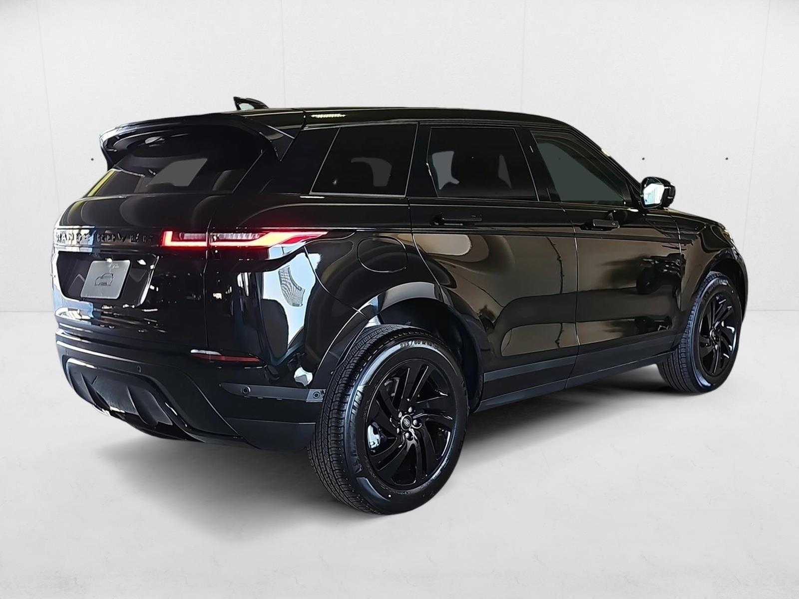 2025 Land Rover Range Rover Evoque S photo 2
