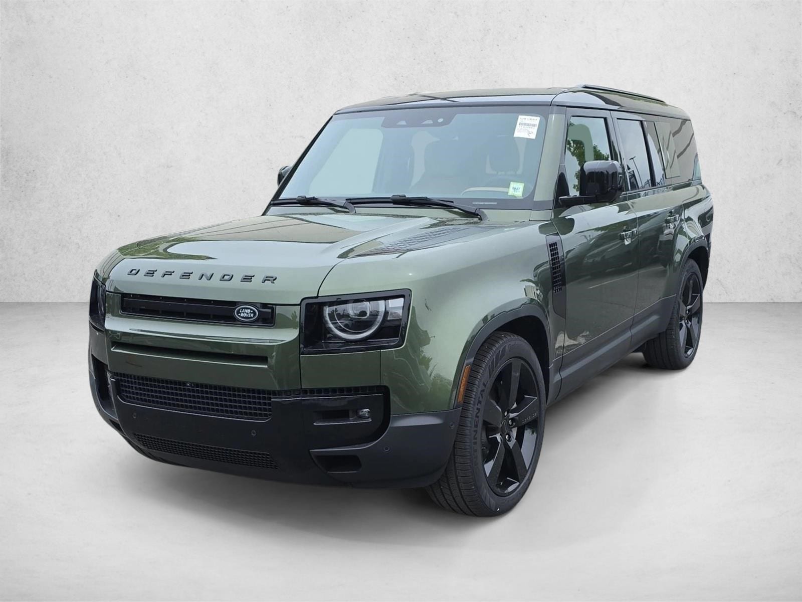 2026 Land Rover Defender 130 S P300's photo