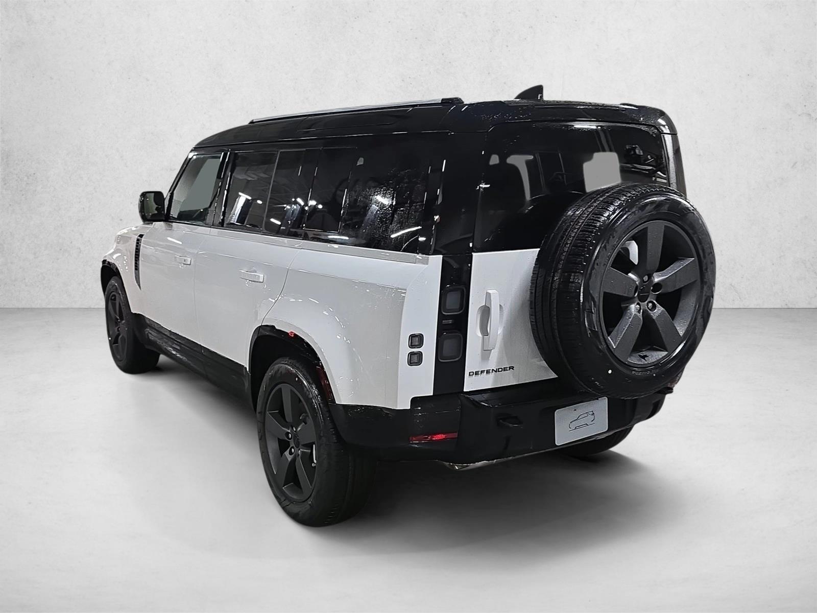 2026 Land Rover Defender X-Dynamic SE - Photo 7