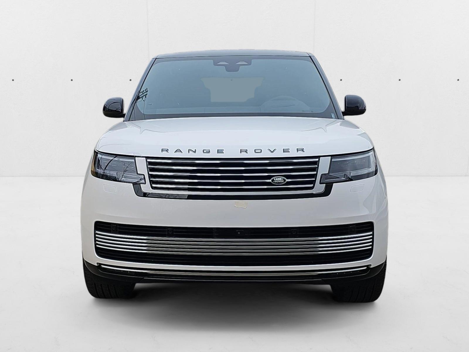 2025 Land Rover Range Rover SV photo 2