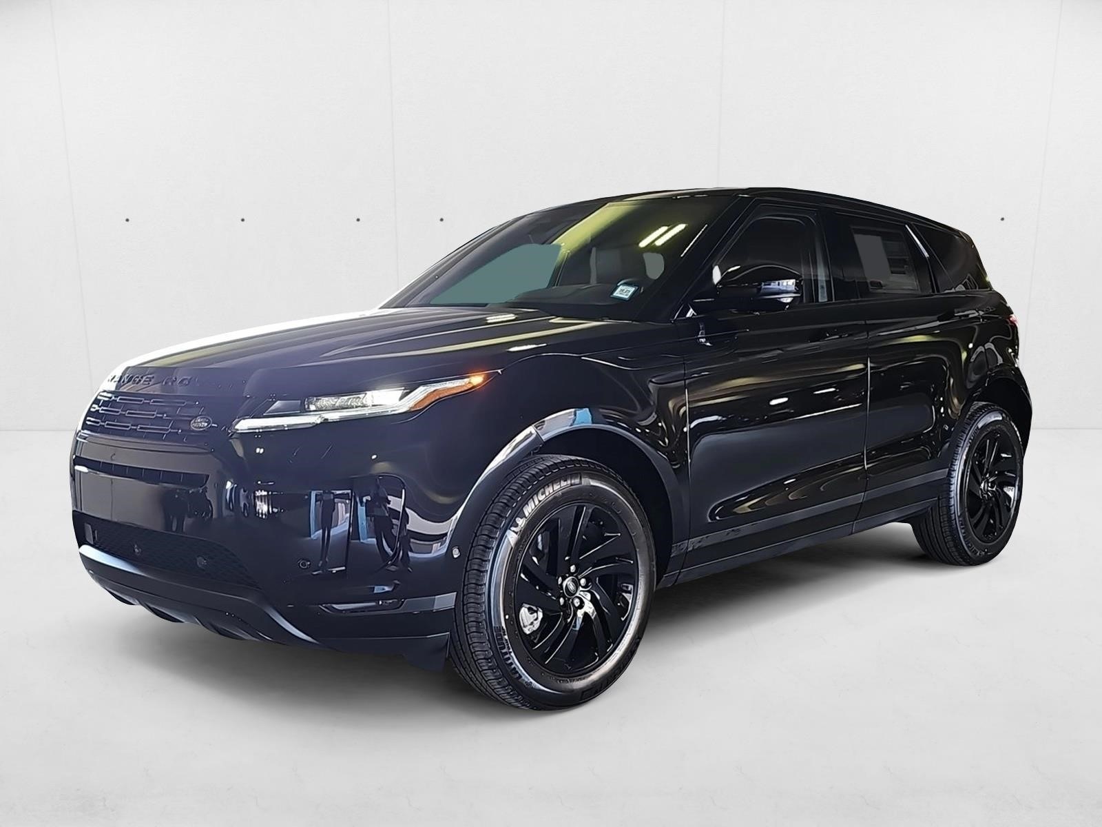 2025 Land Rover Range Rover Evoque
