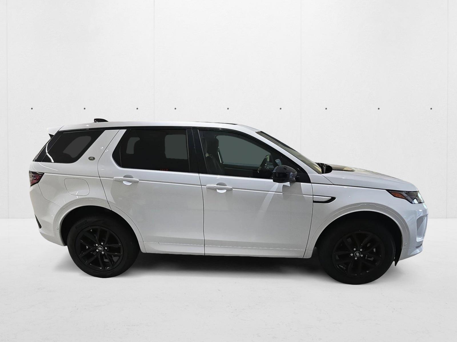 2024 Land Rover Discovery Sport S photo 2