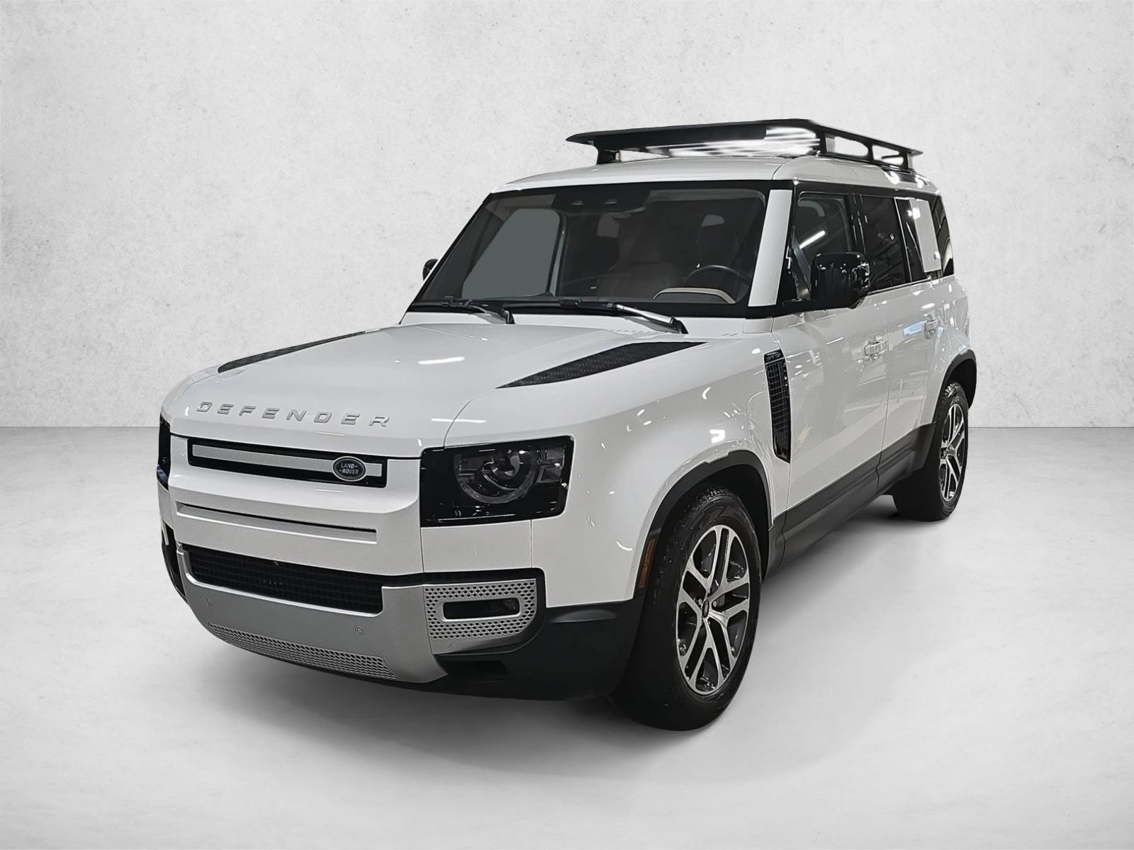 2020 Land Rover Defender HSE's photo
