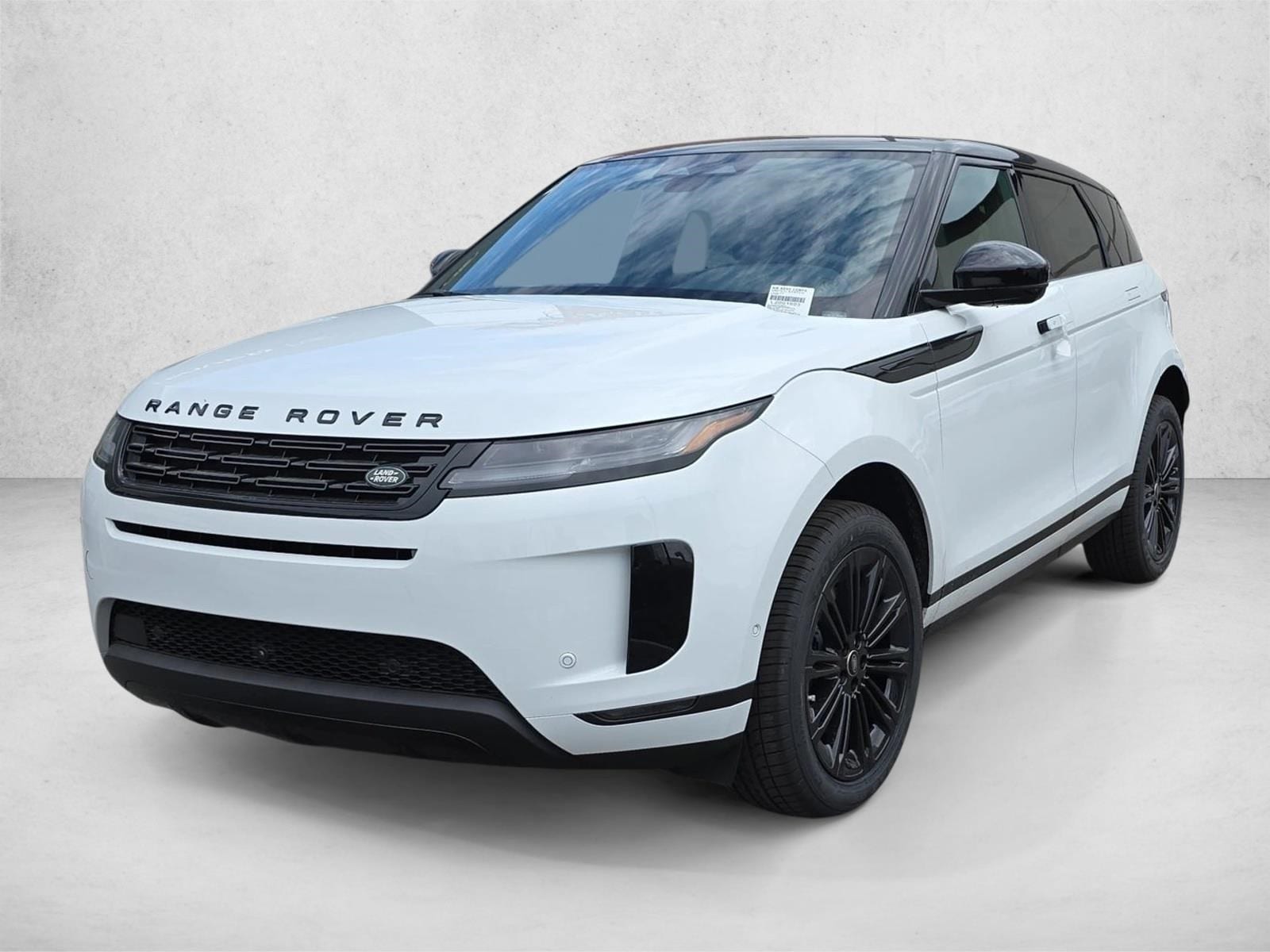2026 Land Rover Range Rover Evoque S's photo