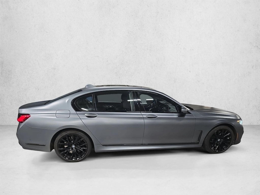Used 2022 BMW 7 Series 750i xDrive 4dr Car