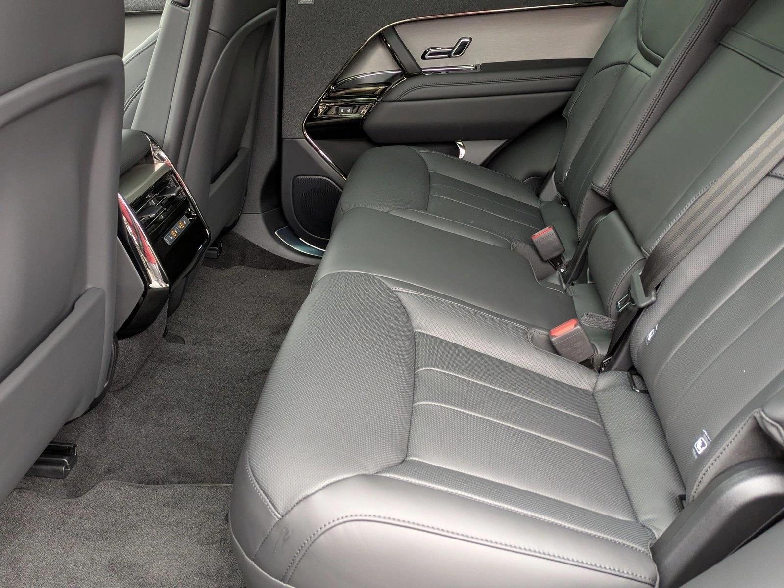 2025 Land Rover Range Rover Sport Dynamic SE - Photo 17