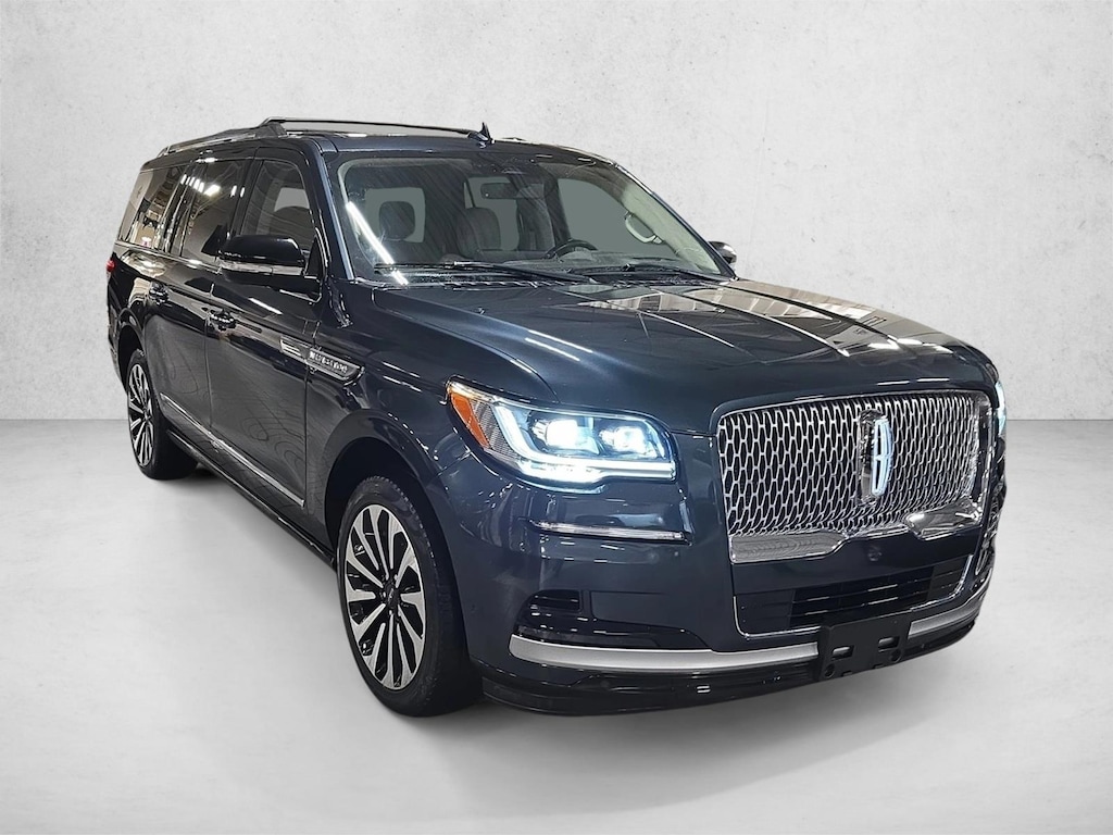 Used 2022 Lincoln Navigator Reserve Sport Utility