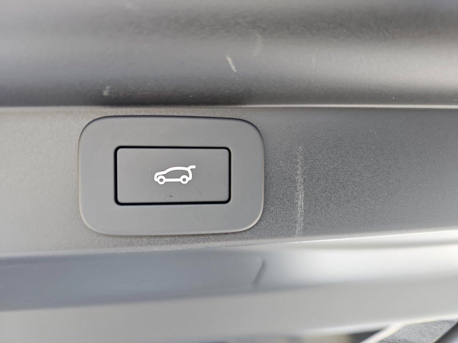 2025 Land Rover Range Rover SE - Photo 14