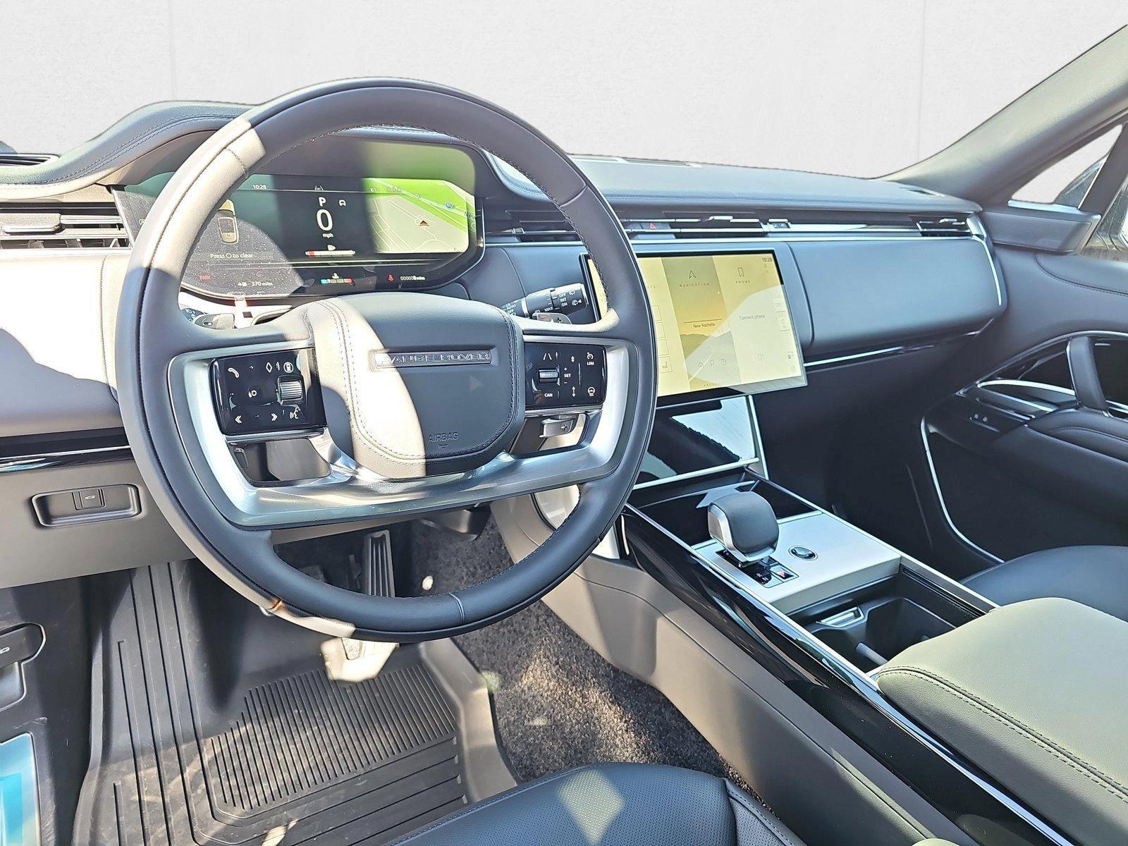2025 Land Rover Range Rover SE - Photo 17