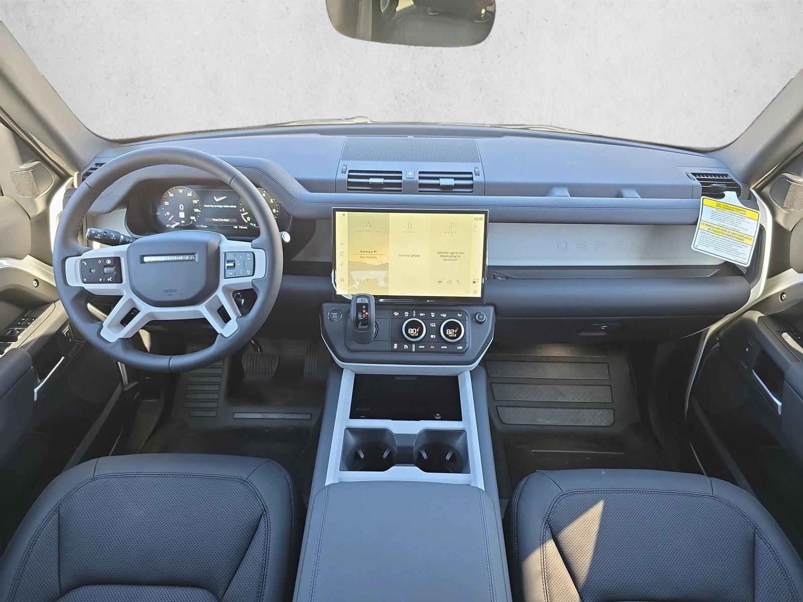 2026 Land Rover Defender X-Dynamic SE - Photo 9