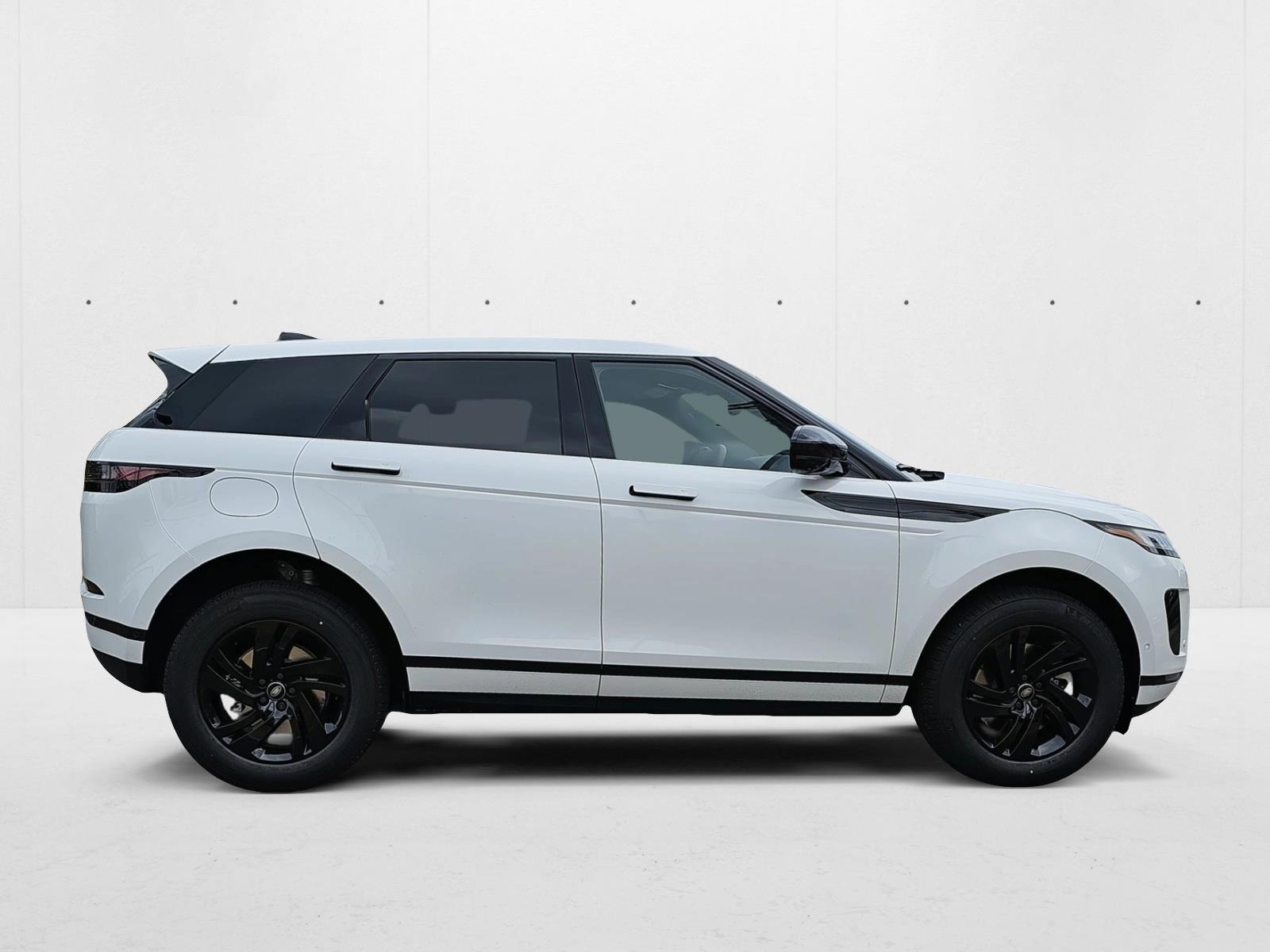 2025 Land Rover Range Rover Evoque S photo 3