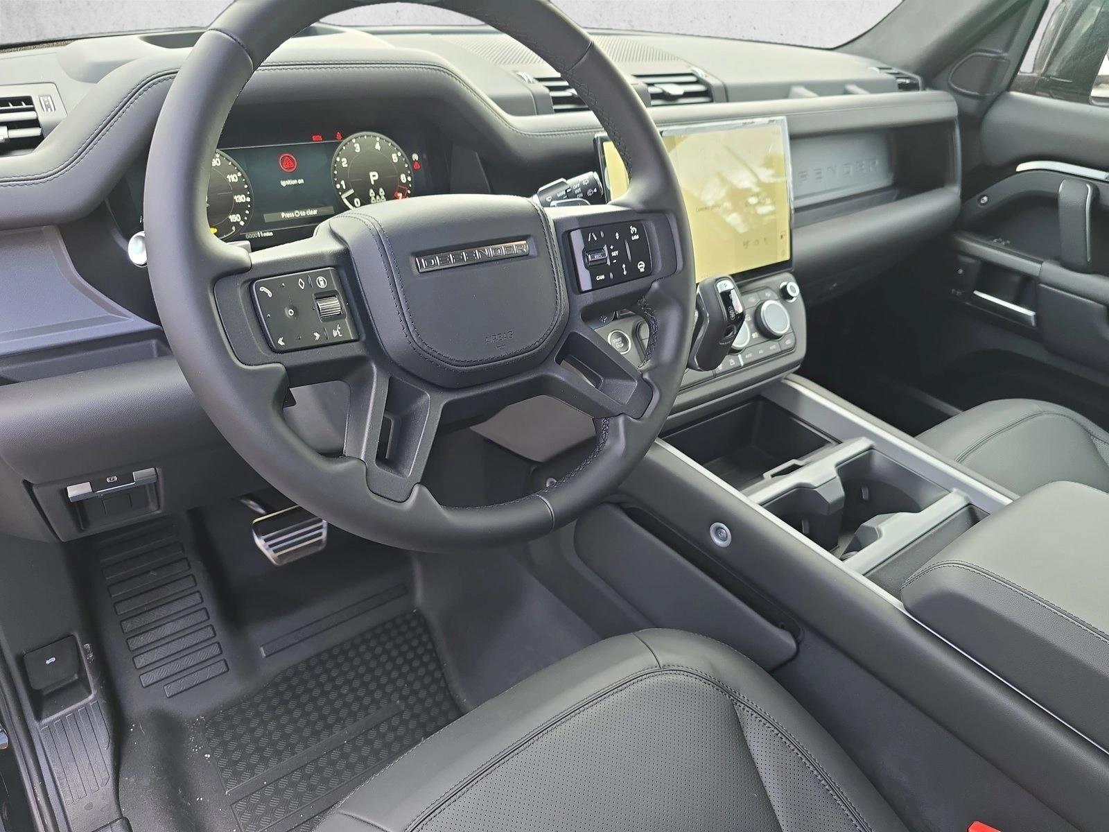 2026 Land Rover Defender V8 - Photo 15