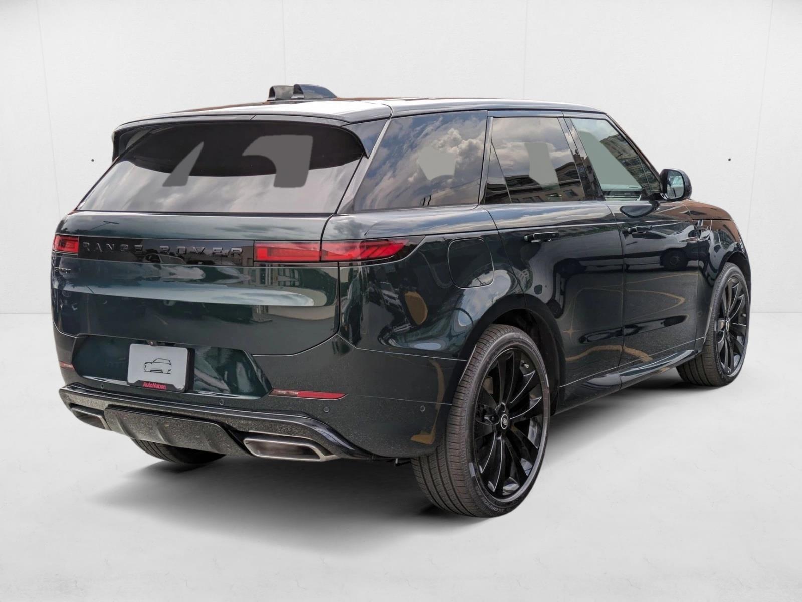 2025 Land Rover Range Rover Sport SE photo 2