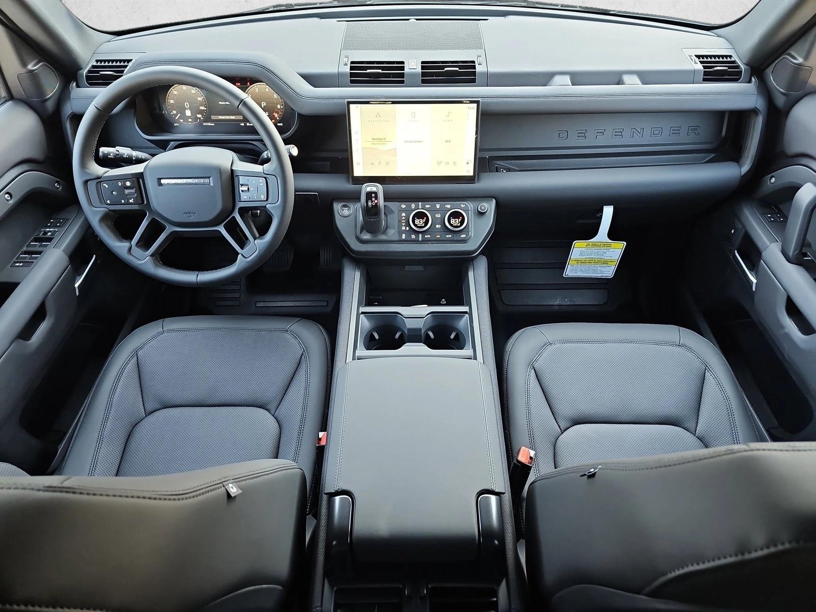 2025 Land Rover Defender Outbound photo 4