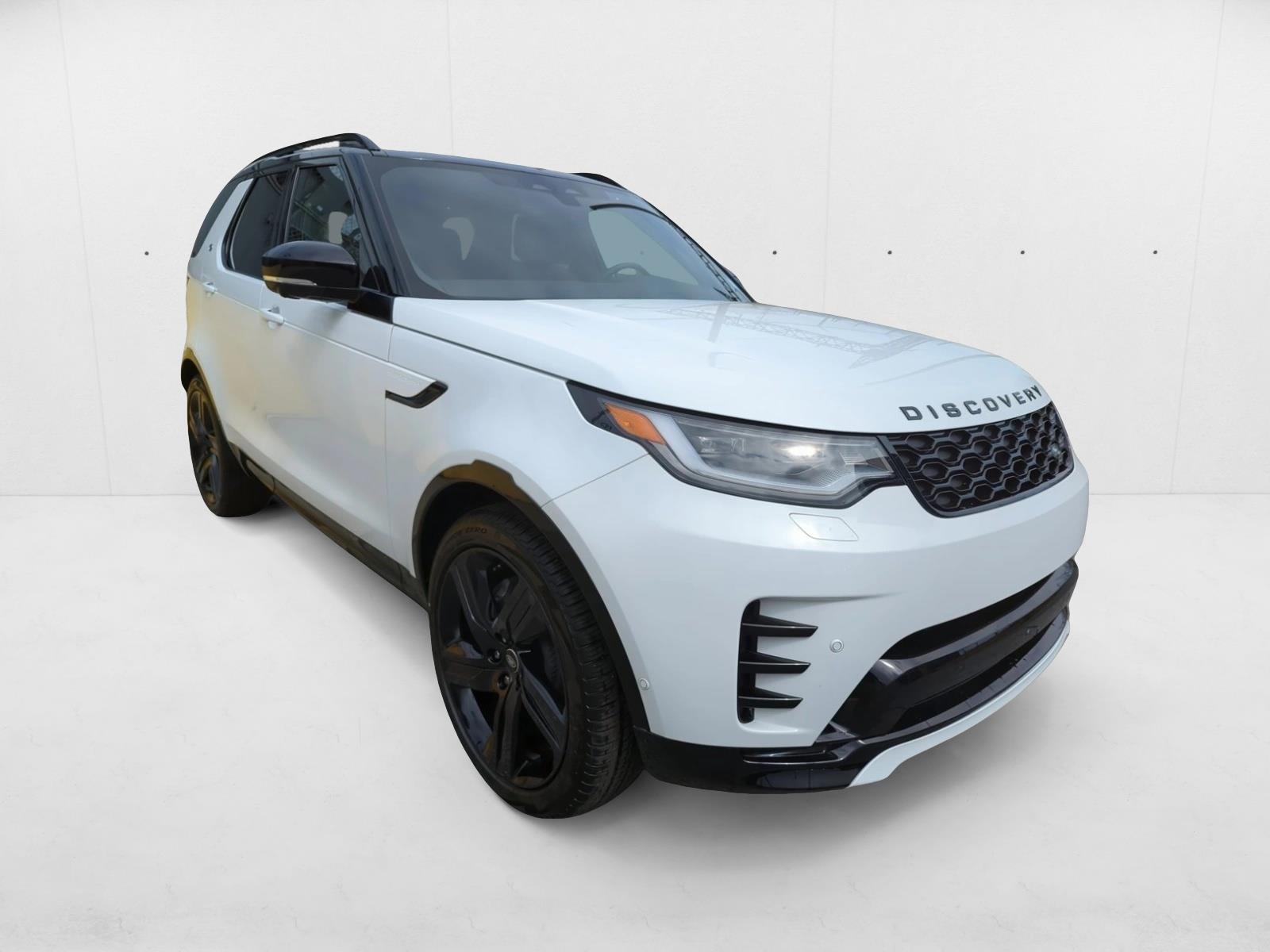 2024 Land Rover Discovery SE photo 3