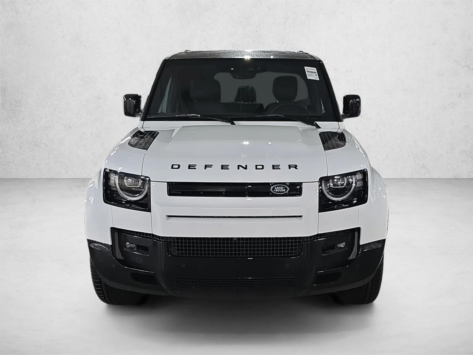 2026 Land Rover Defender X-Dynamic SE - Photo 2