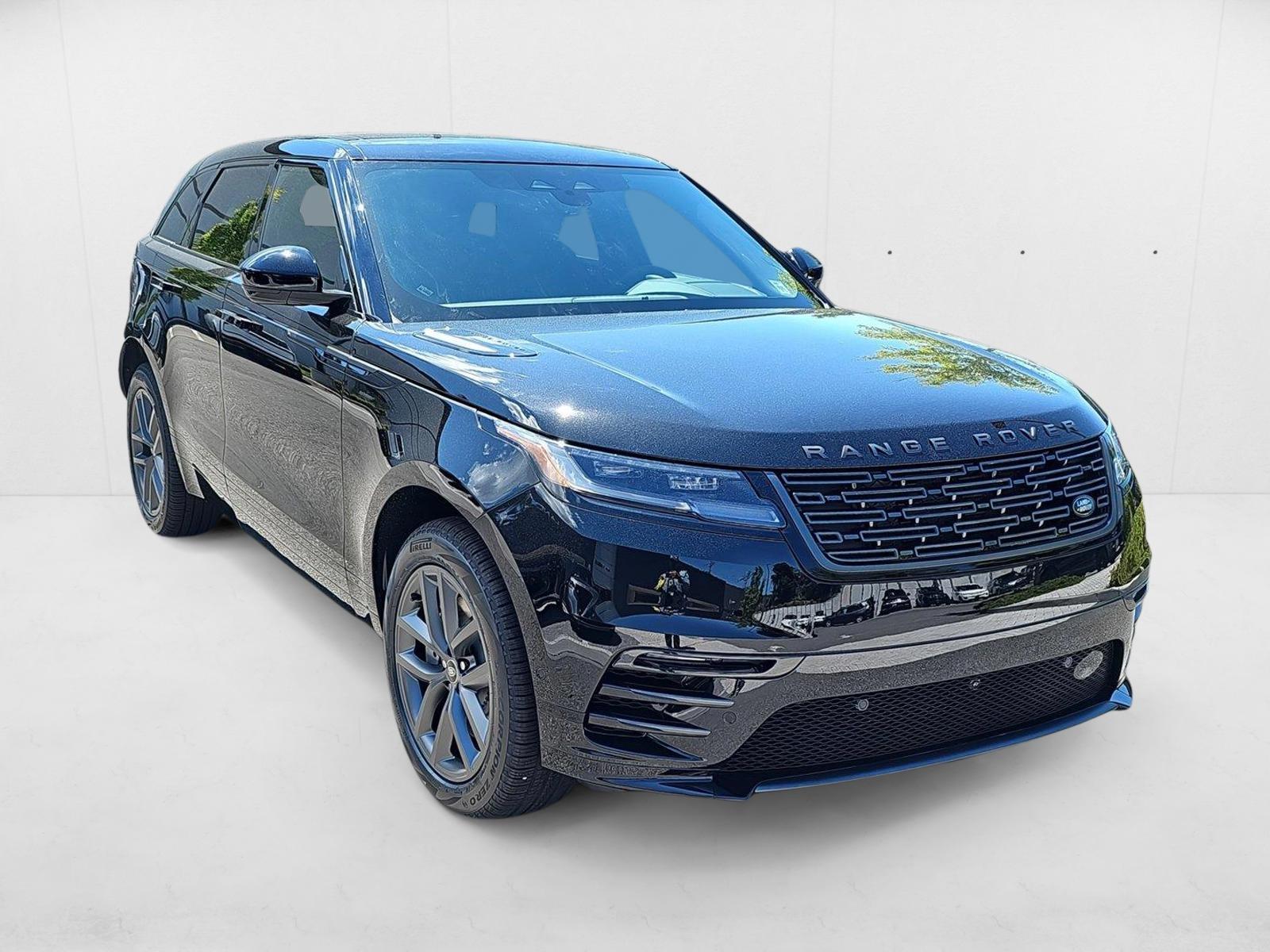 2026 Land Rover Range Rover Velar SE photo 3