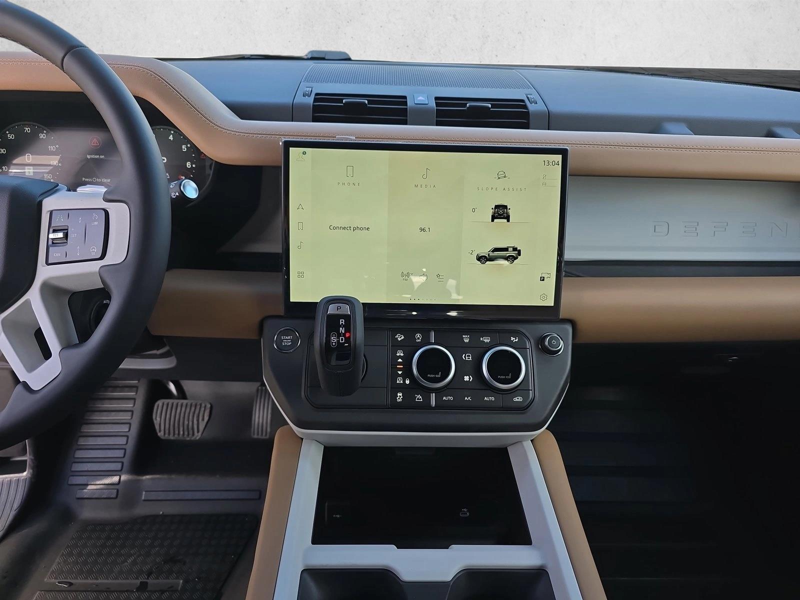 2026 Land Rover Defender X-Dynamic SE - Photo 21
