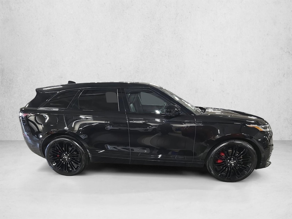 Used 2025 Land Rover Range Rover Velar Dynamic HSE Sport Utility