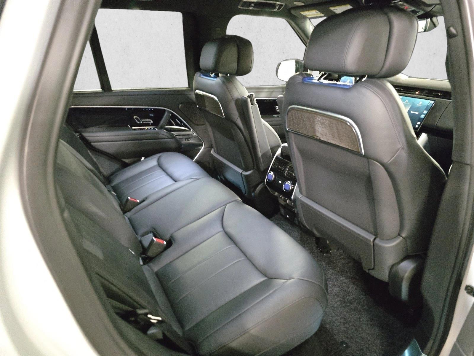 2026 Land Rover Range Rover Autobiography - Photo 11