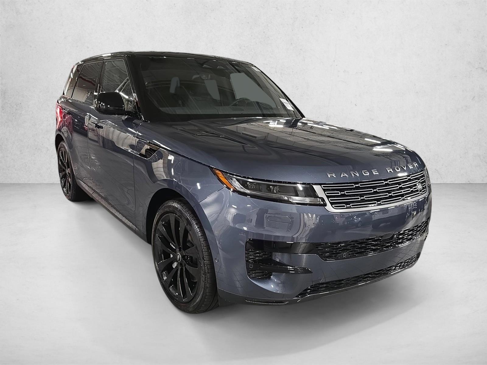 2025 Land Rover Range Rover Sport SE photo 3
