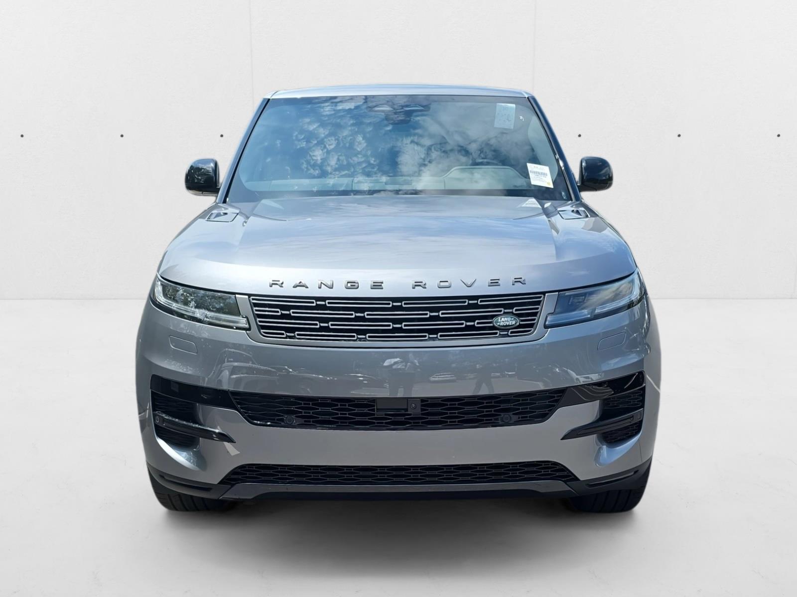 2025 Land Rover Range Rover Sport SE photo 2