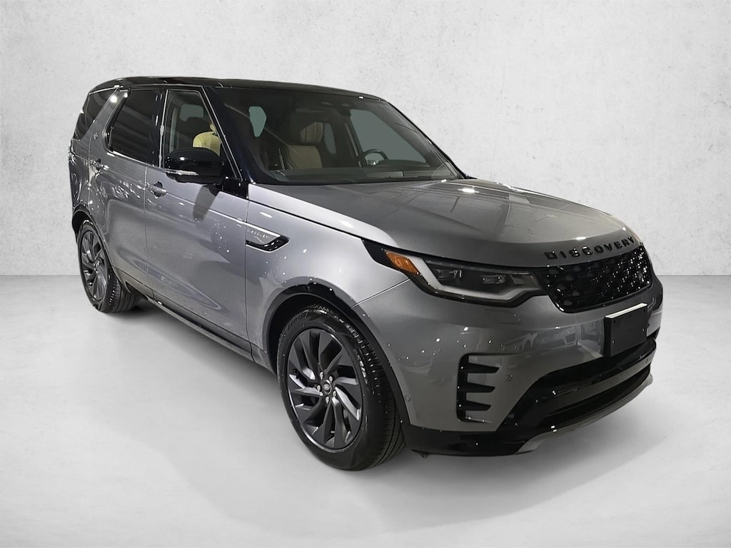 Used 2024 Land Rover Discovery Dynamic SE Sport Utility