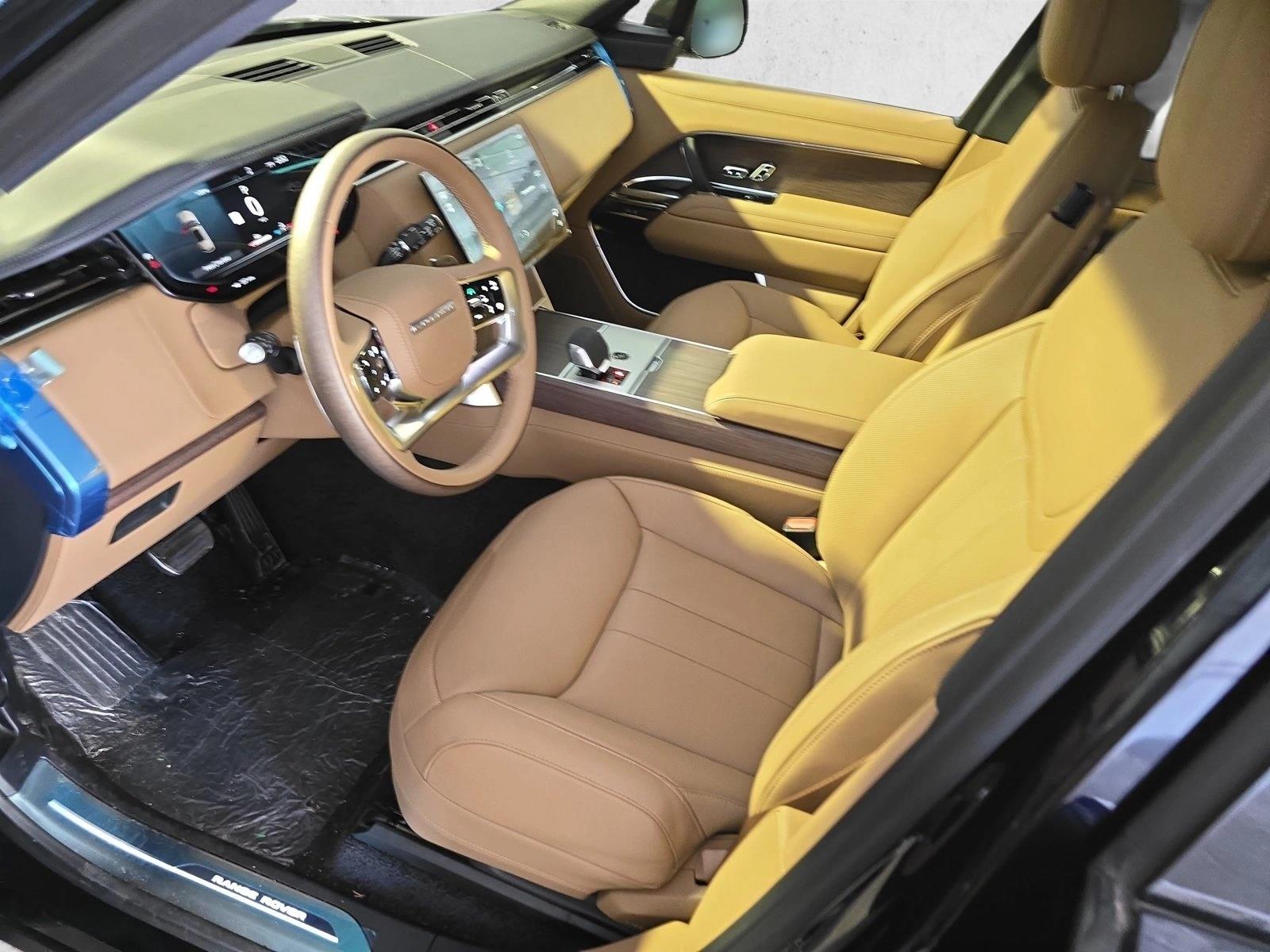 2026 Land Rover Range Rover SE - Photo 16