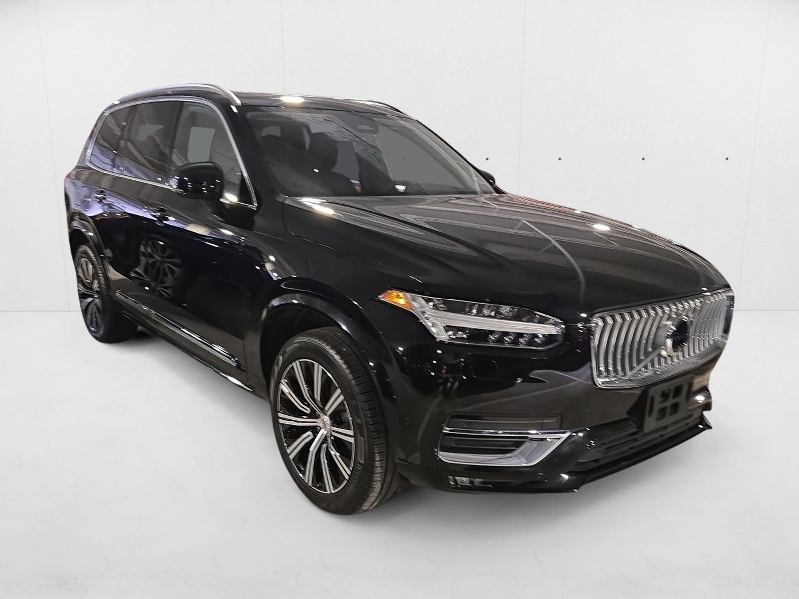 2024 Volvo XC90 Plus photo 3