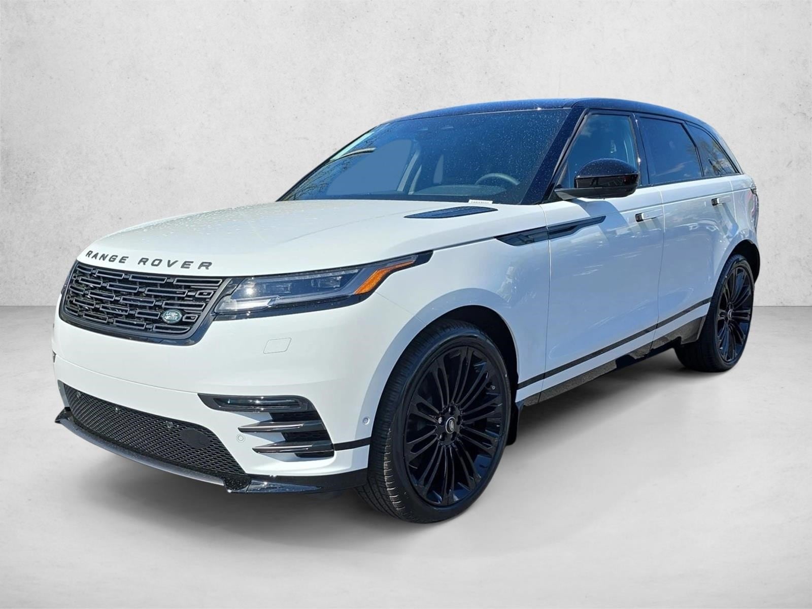 2026 Land Rover Range Rover Velar P250 Dynamic SE's photo