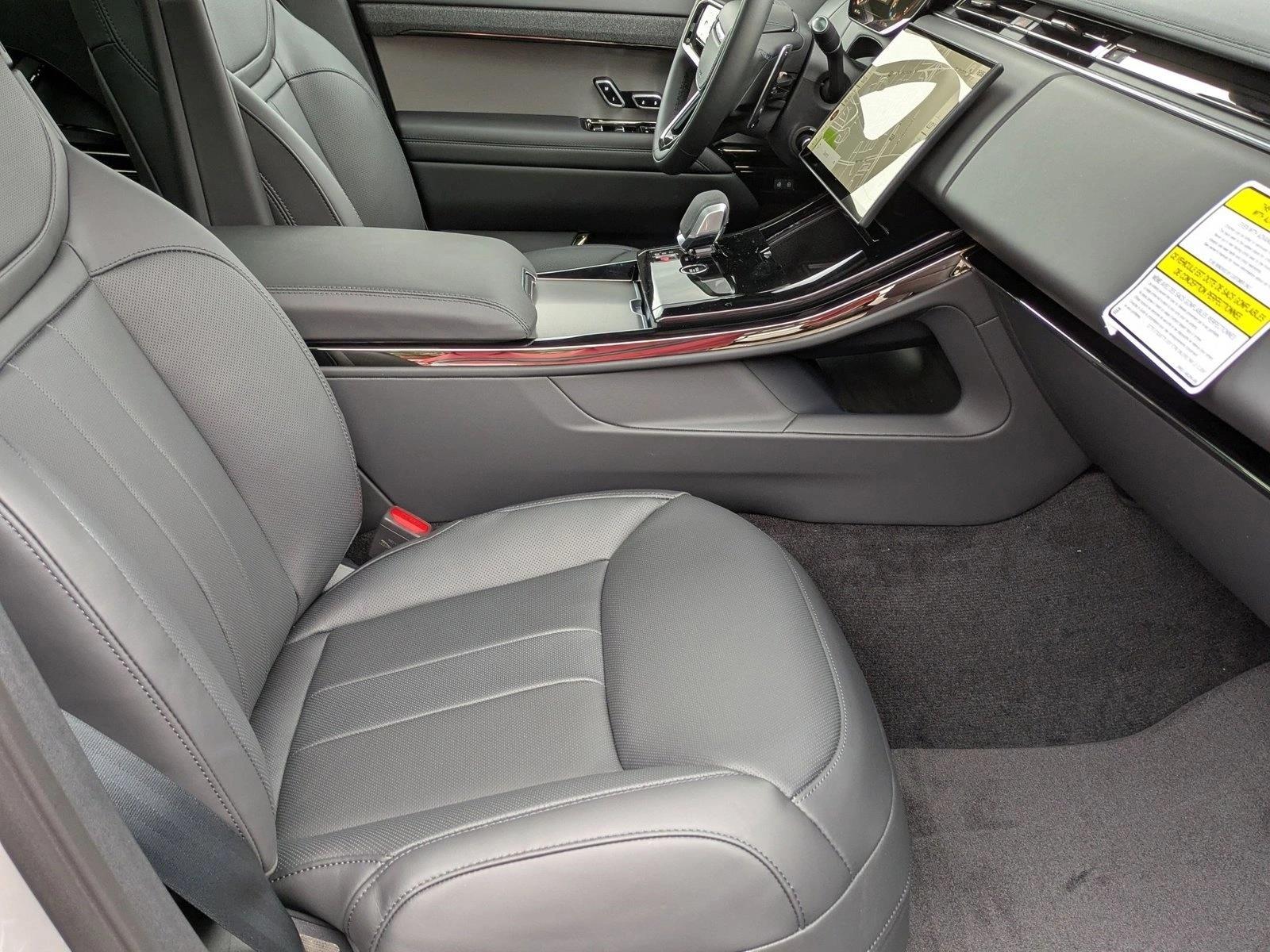 2025 Land Rover Range Rover Sport Dynamic SE - Photo 18