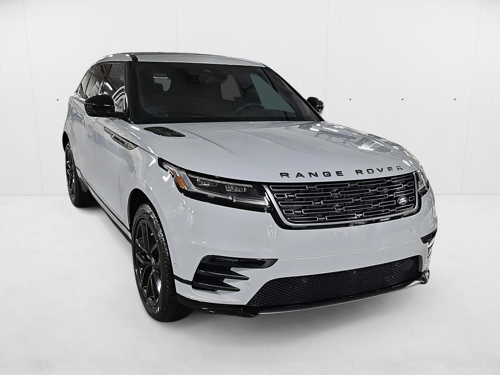 2026 Land Rover Range Rover Velar SE photo 3