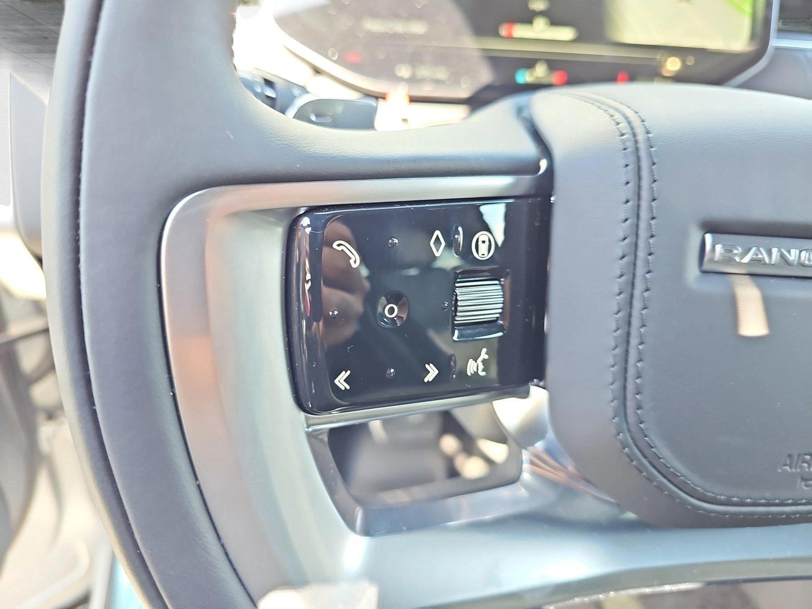 2025 Land Rover Range Rover SE - Photo 18