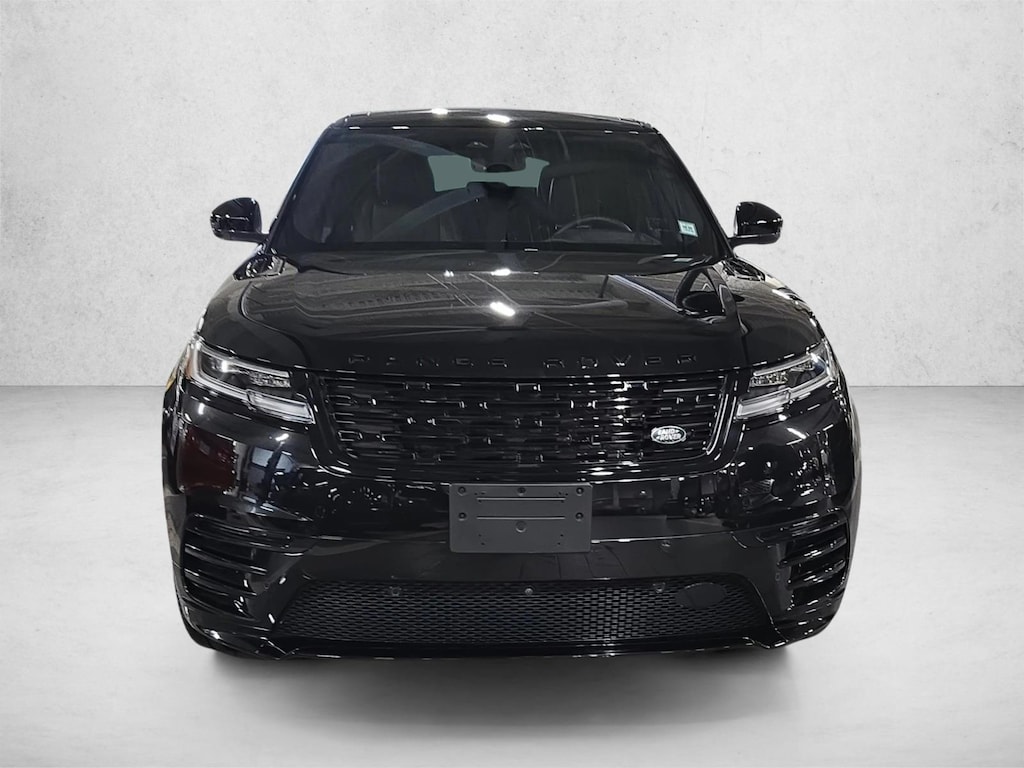 Used 2025 Land Rover Range Rover Velar Dynamic HSE Sport Utility