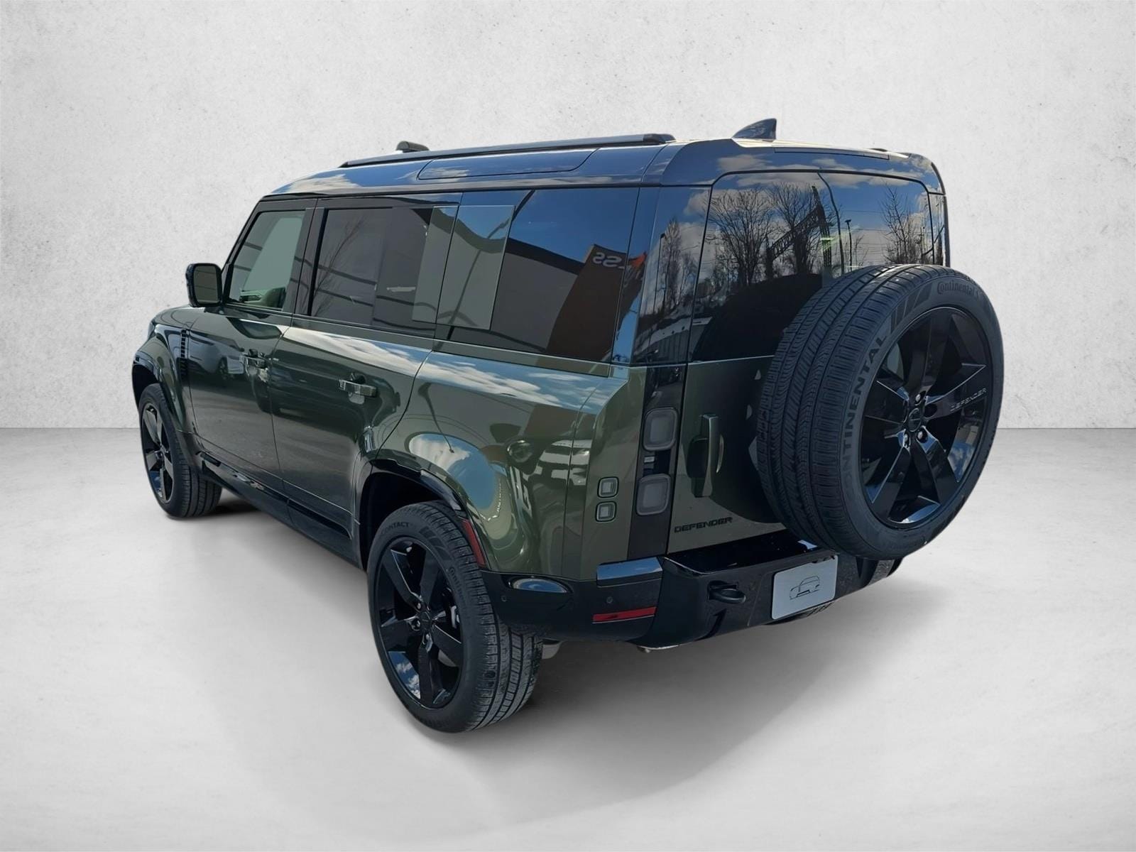 2026 Land Rover Defender X-Dynamic SE - Photo 7
