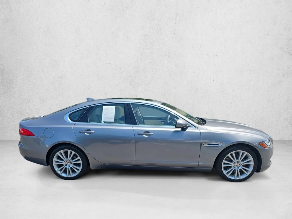 Used 2020 Jaguar XF 25t Premium 4dr Car