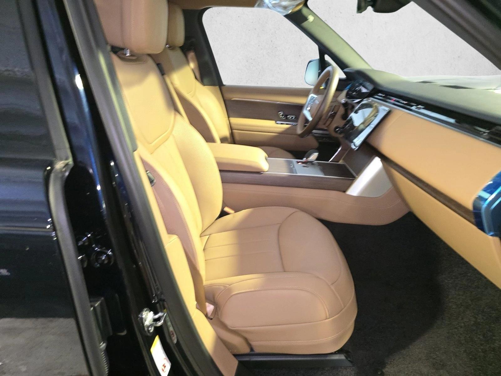 2026 Land Rover Range Rover SE - Photo 10