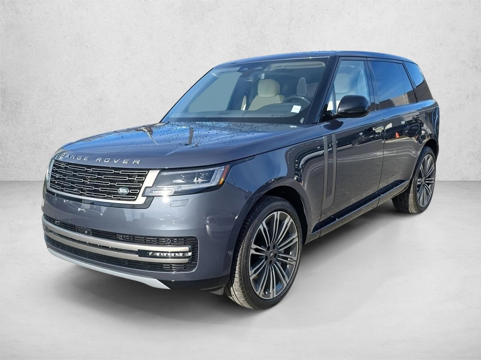 2025 Land Rover Range Rover SE's photo