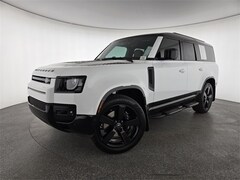 2025 Land Rover Defender 130 V8 SUV