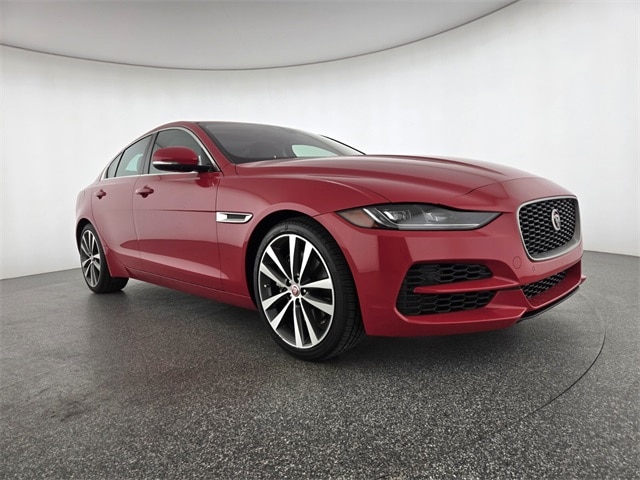 2020 Jaguar XE