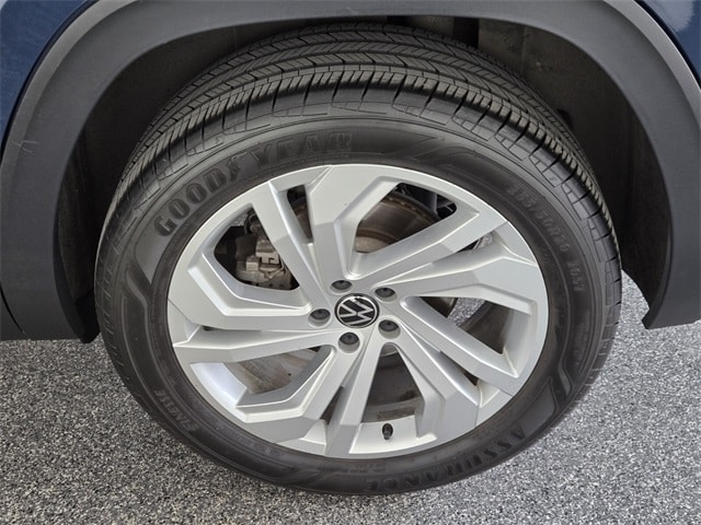 2020 Volkswagen Atlas Cross Sport SEL's photo