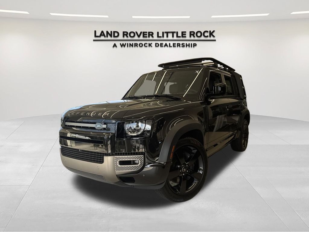 2025 Land Rover Defender X-Dynamic SE's photo