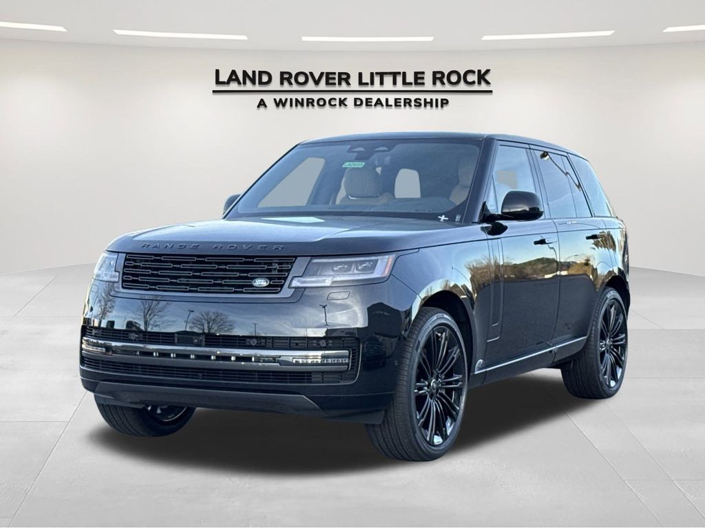 2025 Land Rover Range Rover SE's photo