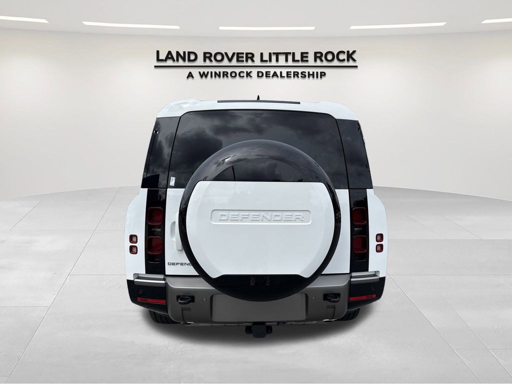 2025 Land Rover Defender X-Dynamic SE - Photo 8