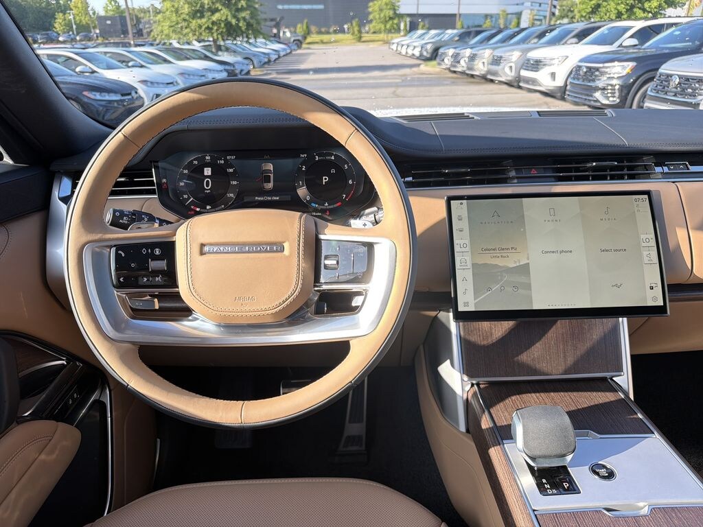 New 2026 Land Rover Range Rover SE 7 Seats SUV
