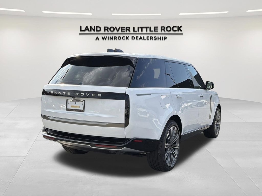 New 2026 Land Rover Range Rover SE 7 Seats SUV