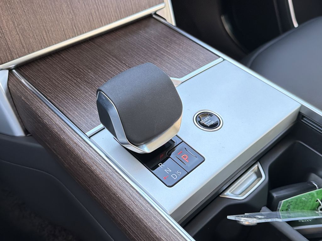 2026 Land Rover Range Rover SE - Photo 28