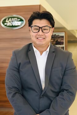 Staff member Phi Huynh from ID_ed743f