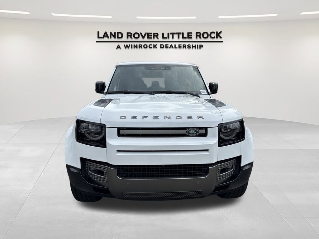 2025 Land Rover Defender X-Dynamic SE - Photo 9